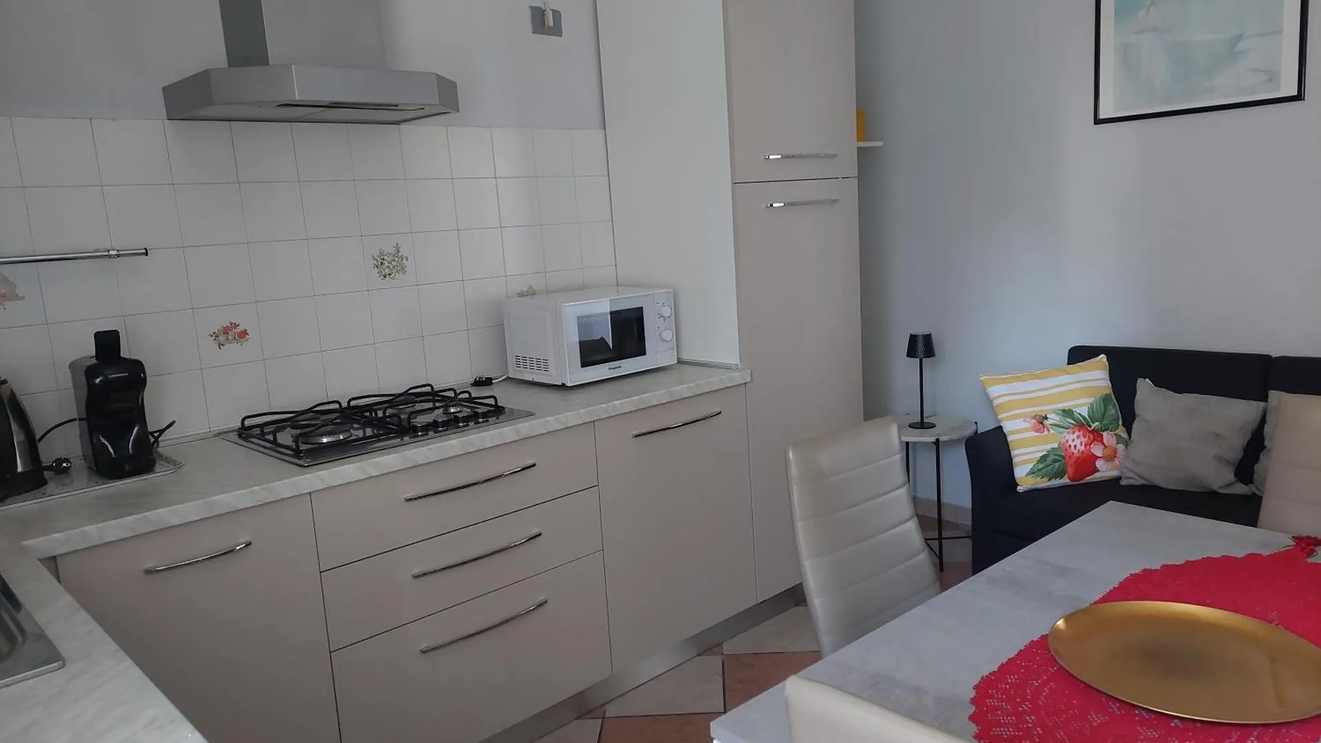 Apartment Appartamento Oasi Verde Lago Desenzano del Garda