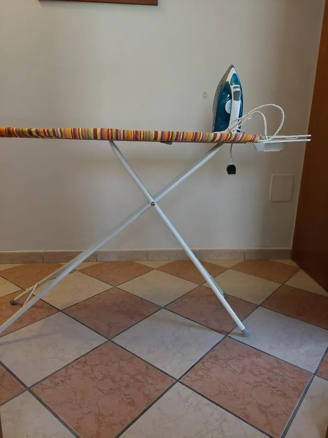 Apartment Appartamento Oasi Verde Lago Desenzano del Garda Italy